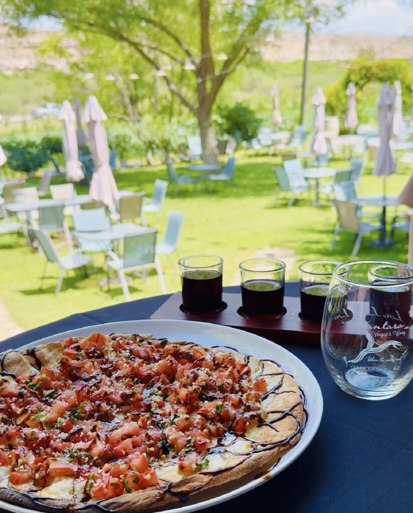 alcantara vineyards pizza and wine flight.